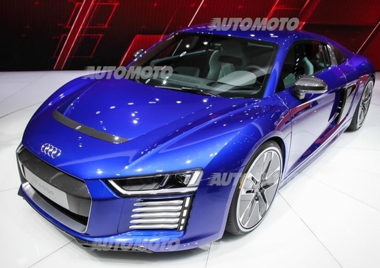Nuova Audi R8 e-tron: la supercar elettrica ora diventa realtà Nuova Audi R8 e-tron: la supercar elettrica ora diventa realtà