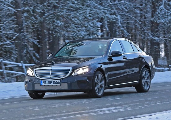 Aggiornamento Mercedes-Benz Classe C: le ultime immagini Aggiornamento Mercedes-Benz Classe C: le ultime immagini