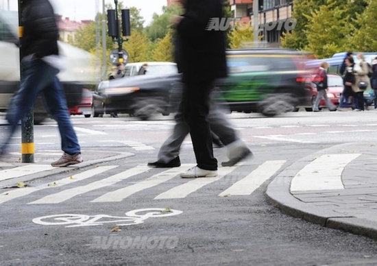 Ogni anno 600 pedoni vittime della strada. «La colpa è quasi sempre degli automobilisti» Ogni anno 600 pedoni vittime della strada. «La colpa è quasi sempre degli automobilisti»