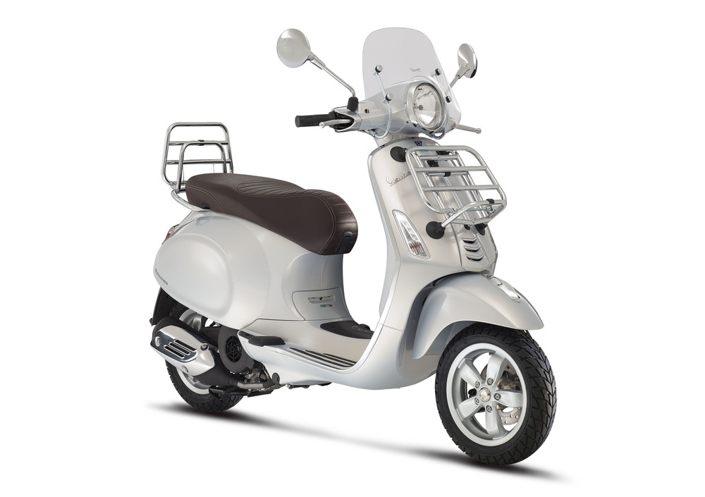 Vespa Primavera 125 ie 3V Touring (2016), prezzo e scheda tecnica Moto.it