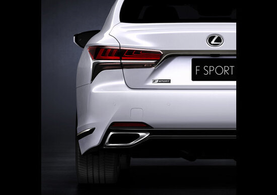 Lexus LS 500 F Sport, il primo teaser Lexus LS 500 F Sport, il primo teaser